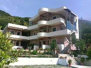 Perparimi Apartments Vlorë 外观 照片